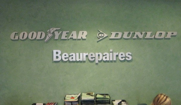 Буквы рекламные в офис